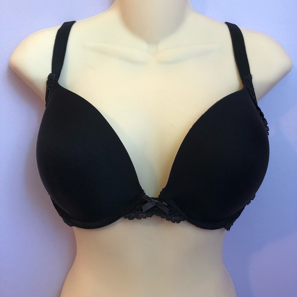 Victoria’s Secret Black Bra 36DD